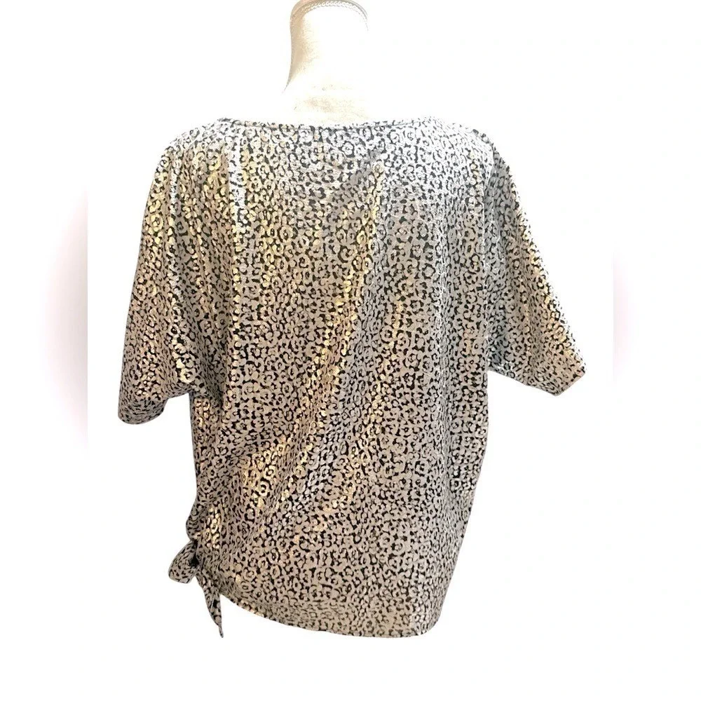 MICHAEL Michael Kors Black and Silver Leopard Print Blouse‎